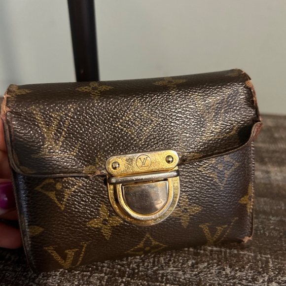 Vintage Louis Vuitton Koala wallet - Picture 3 of 10